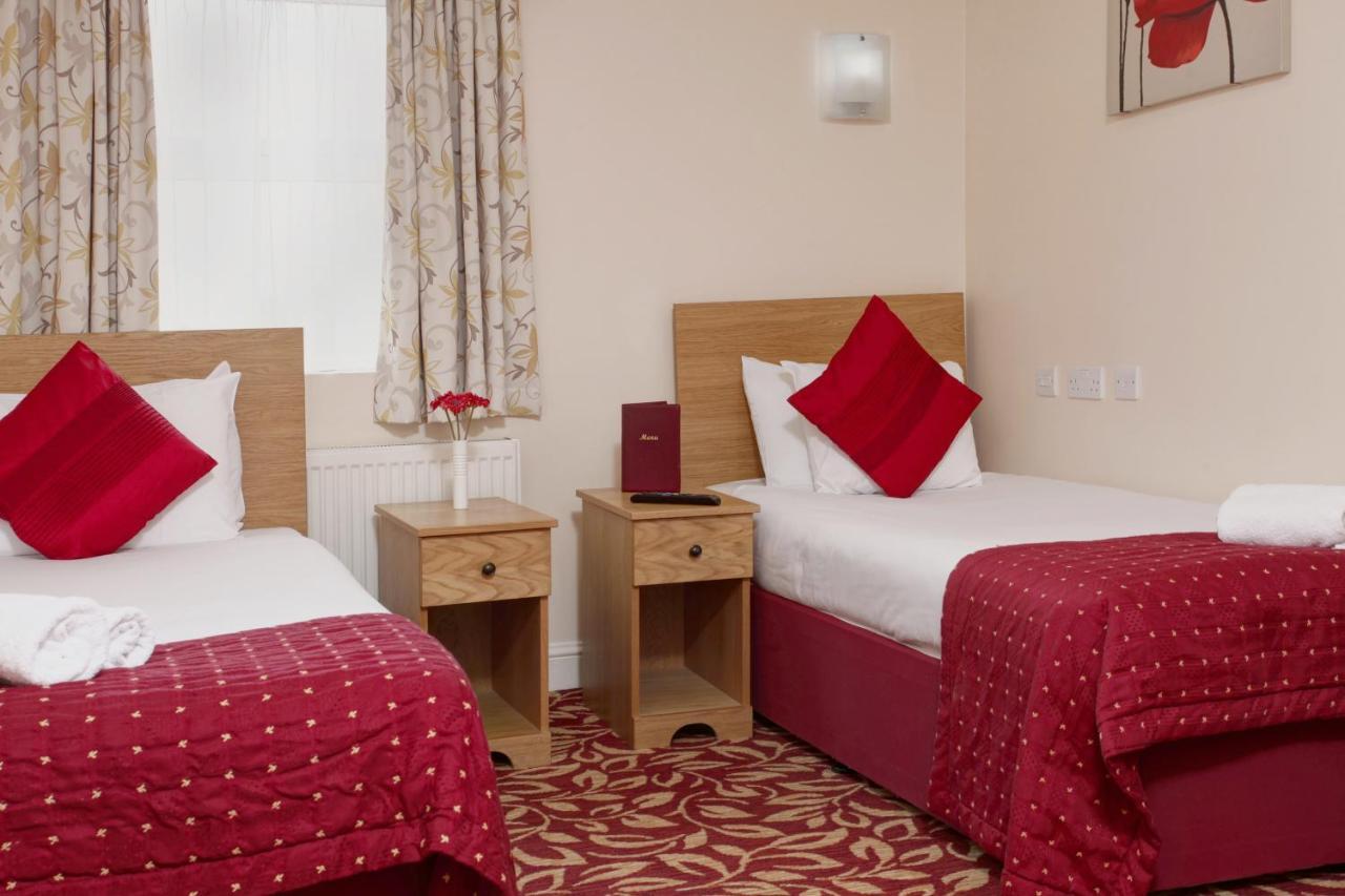 Best Western Greater London Ilford Bagian luar foto