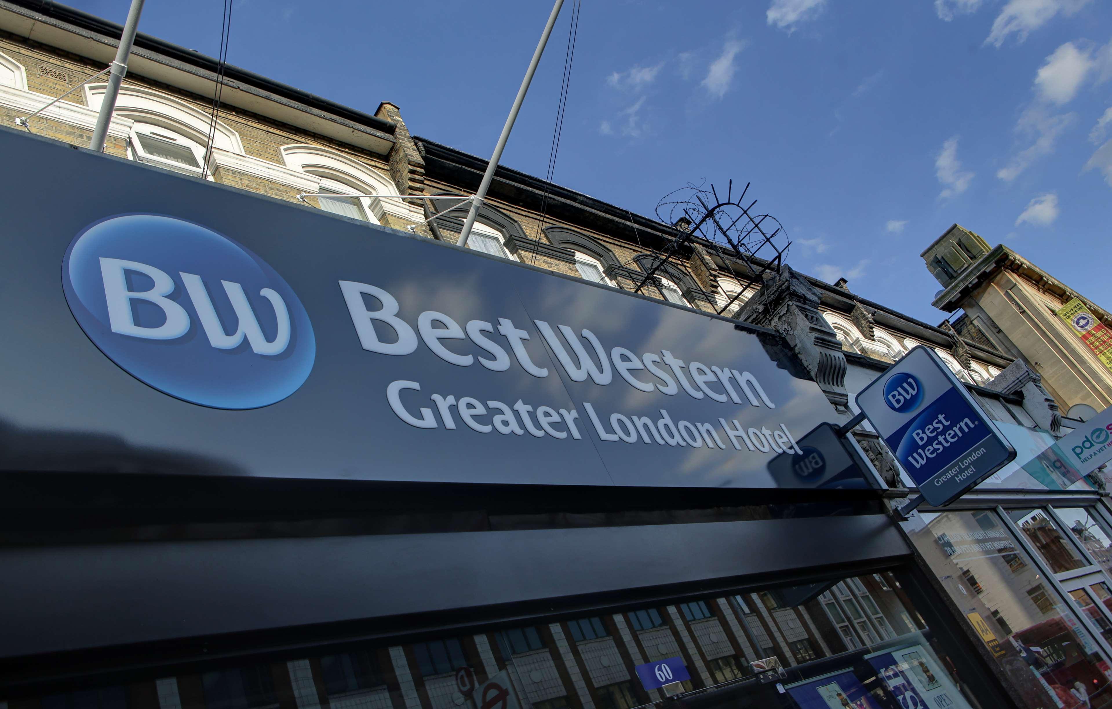 Best Western Greater London Ilford Bagian luar foto